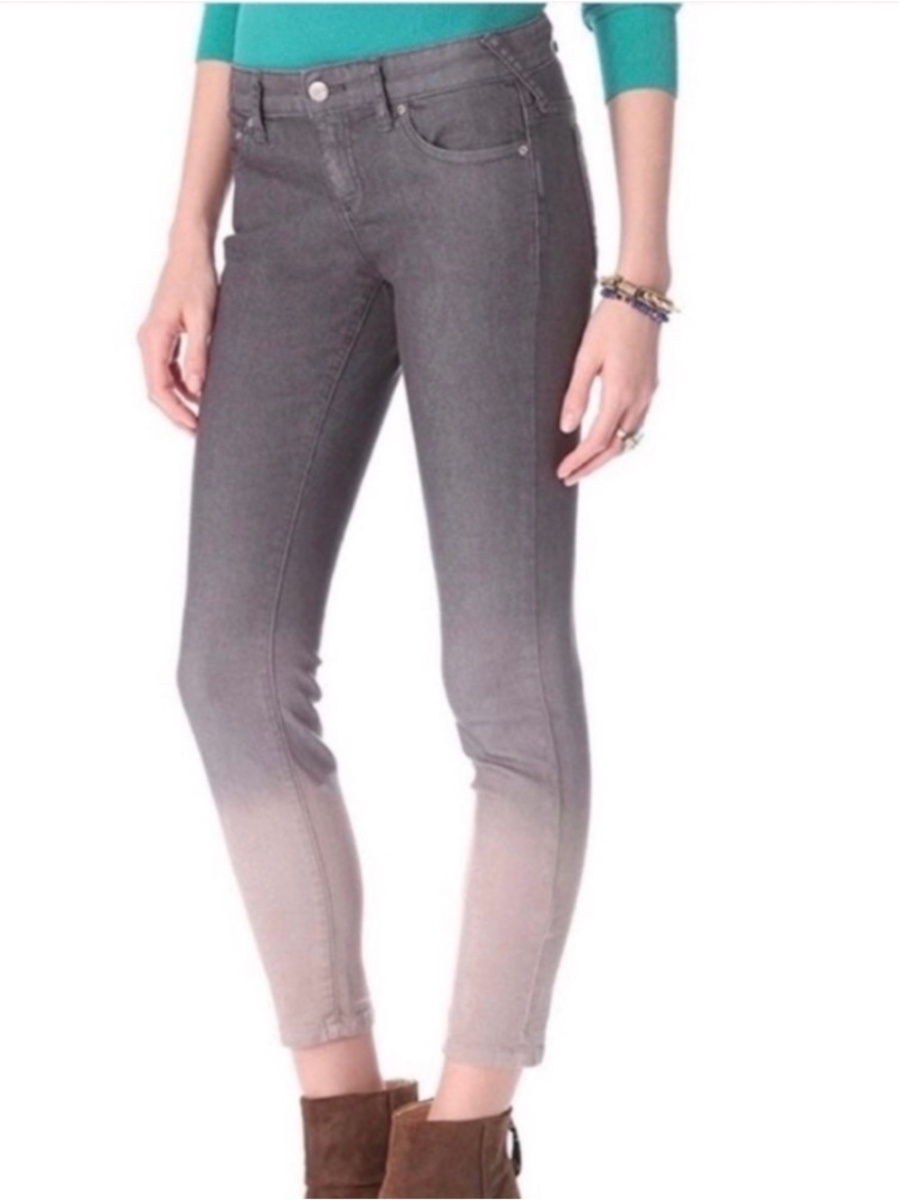 FREE PEOPLE Awesome Ombre Grey Pink Jean Crops. Size 25
